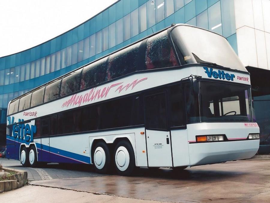  Neoplan Megaliner 1994 года  (фото 11 из 12)